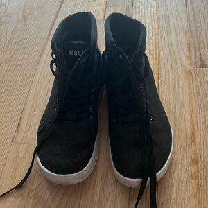 Women’s trainer high top